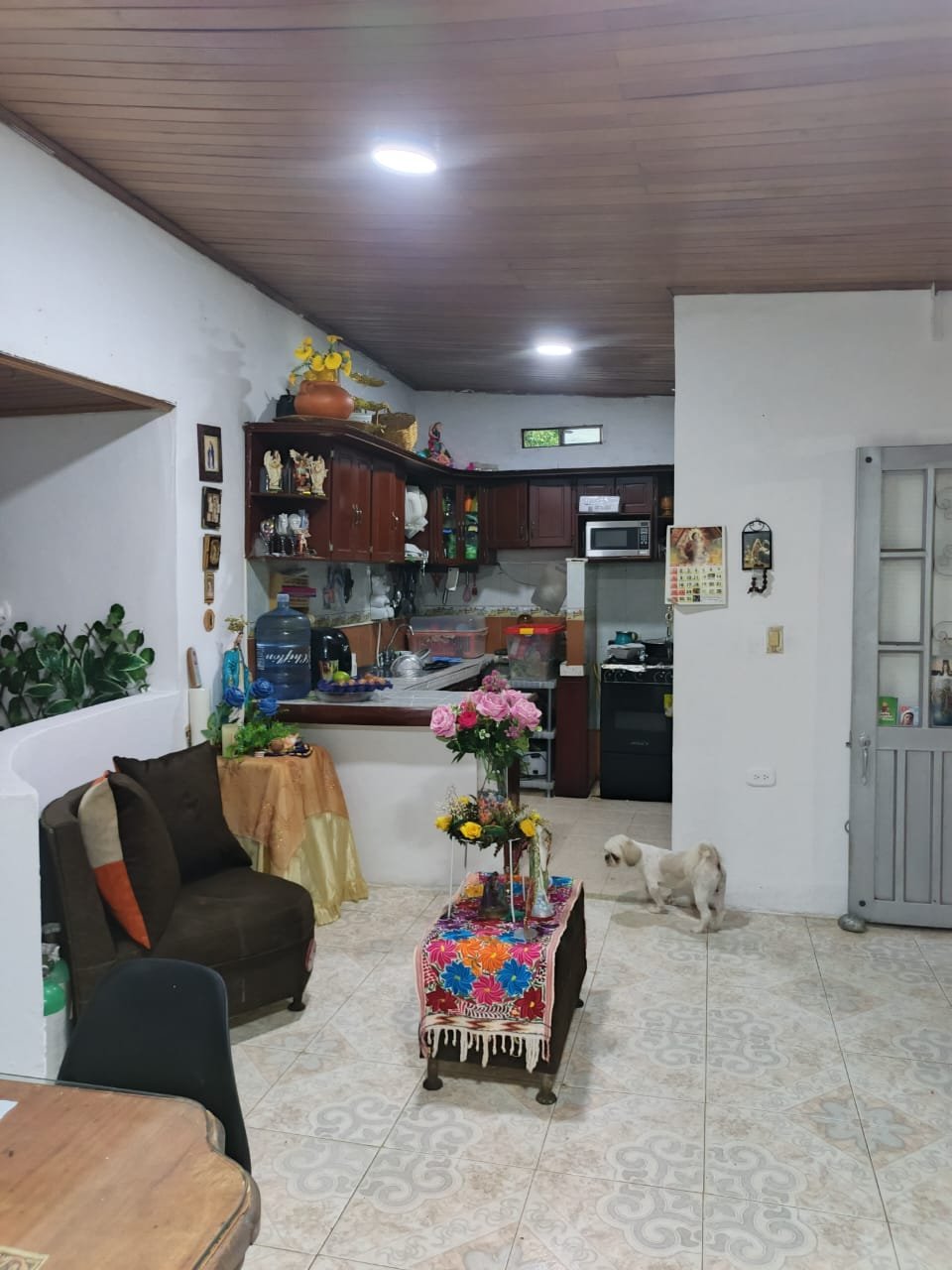 Casa en Venta en Familia Nazareth, Florencia | 5 Habitaciones | $250 Millones