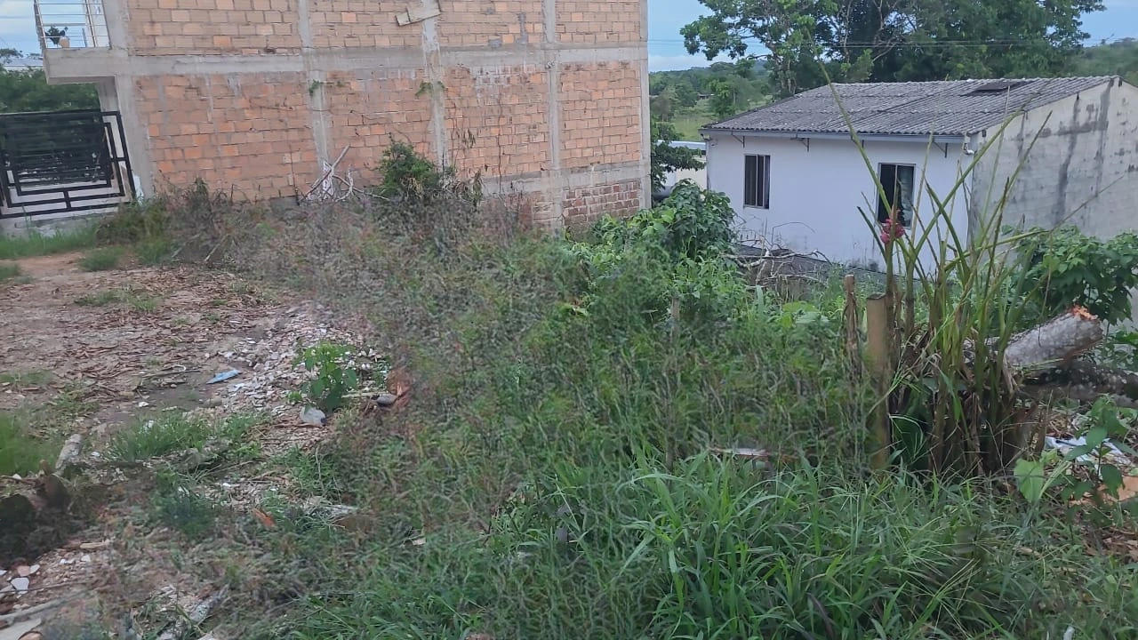 Lote en venta Florencia, Parque de la Amazonía.